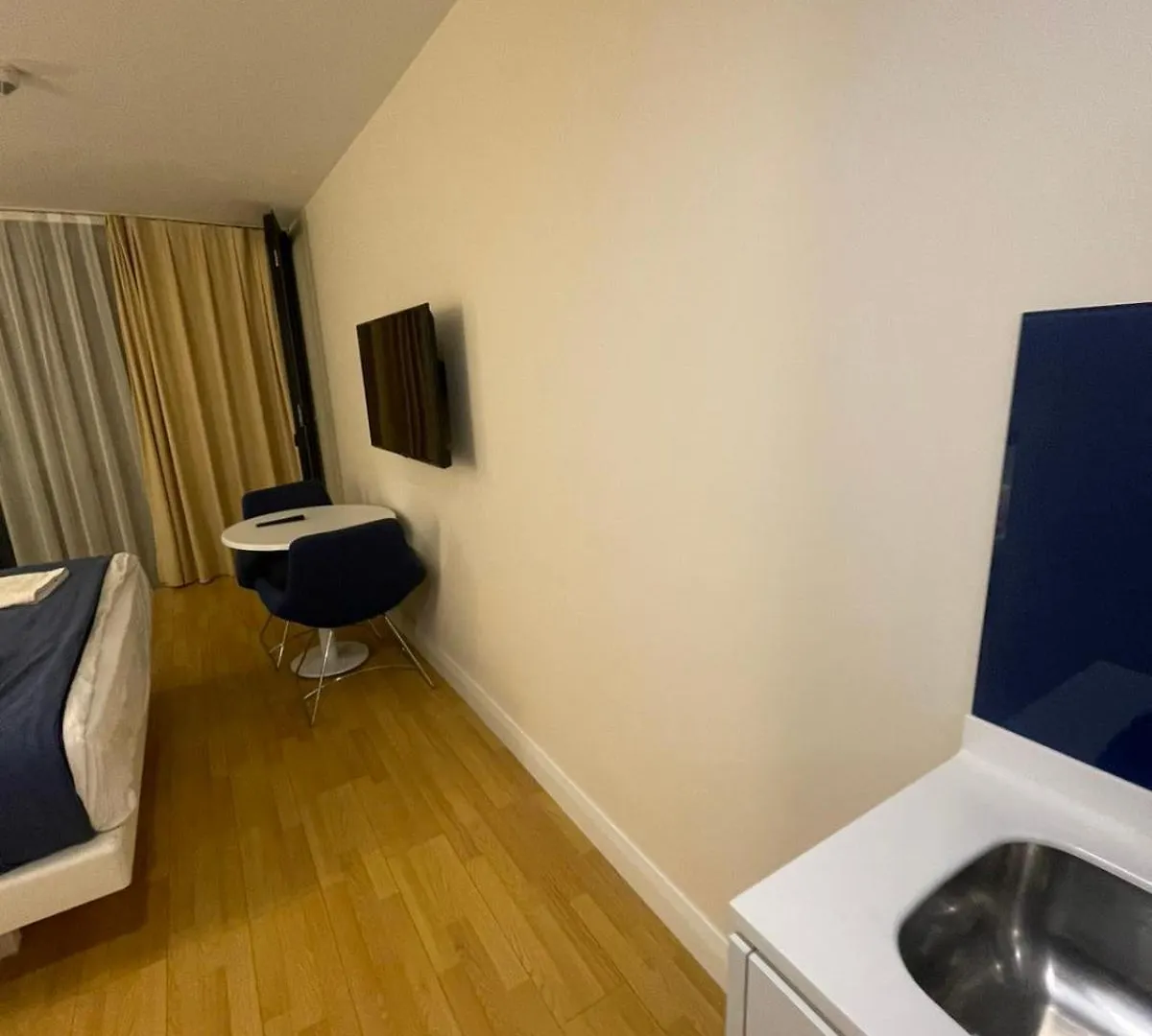 Special Apartments In Batumi In Orbi City 5*,