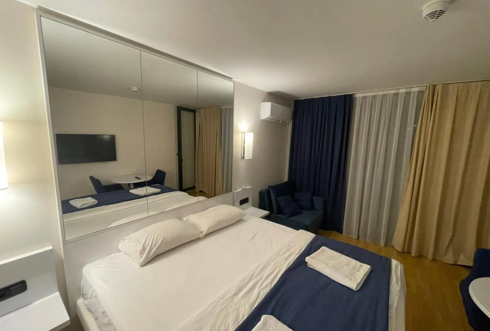 Hotel Special Apartments In Batumi In Orbi City